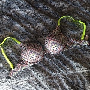 Wear Everywhere Victoria Secret PINK Push-Up Bra